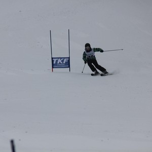 Školní závody ve sjezdu na lyžích