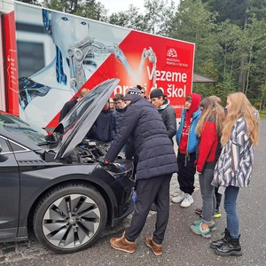 Mobilní technologická učebna - projekt MPO