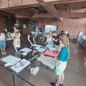 Divadlo + Workshop -  Pardubice (2. stupeň)