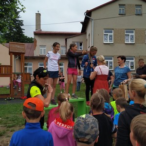 BĚH HARTECKOU ALEJÍ - 15. ročník tradičních školních závodů