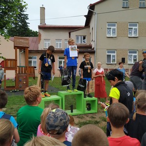 BĚH HARTECKOU ALEJÍ - 15. ročník tradičních školních závodů