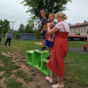 BĚH HARTECKOU ALEJÍ - 15. ročník tradičních školních závodů