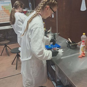 Divadlo + Workshop -  Pardubice (2. stupeň)