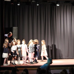 Oslavy 90 let - školní akademie