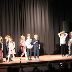 Oslavy 90 let - školní akademie