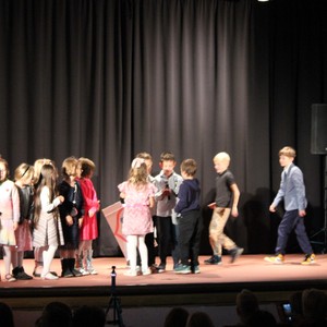 Oslavy 90 let - školní akademie