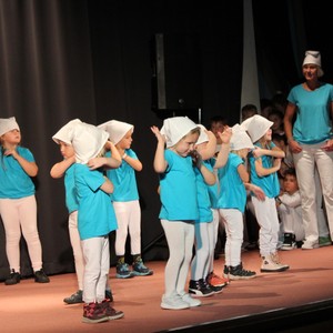 Oslavy 90 let - školní akademie