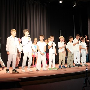 Oslavy 90 let - školní akademie