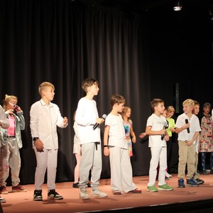 Oslavy 90 let - školní akademie