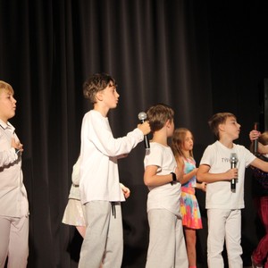 Oslavy 90 let - školní akademie