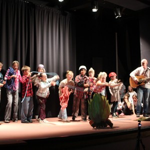 Oslavy 90 let - školní akademie