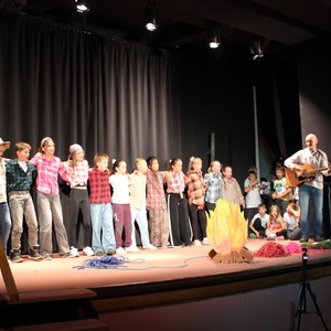 Oslavy 90 let - školní akademie