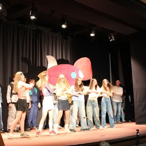 Oslavy 90 let - školní akademie