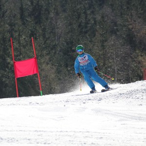 Závody ve sjezdu na lyžích