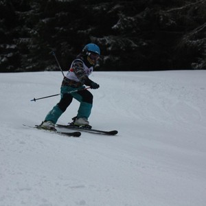 Školní závody ve sjezdovém lyžování