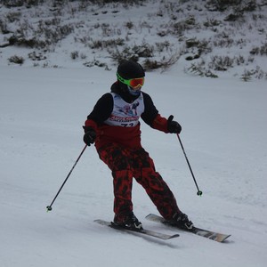 Školní závody ve sjezdovém lyžování