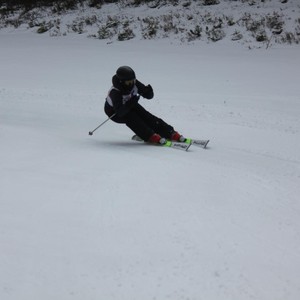 Školní závody ve sjezdovém lyžování