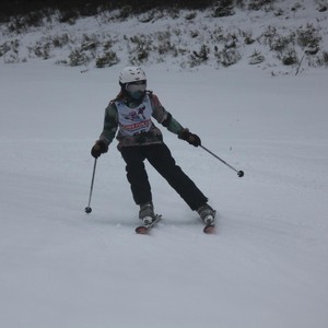 Školní závody ve sjezdovém lyžování