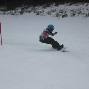 Školní závody ve sjezdovém lyžování