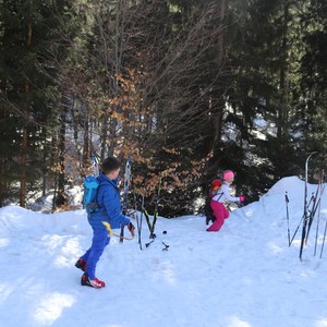 Družina - duben