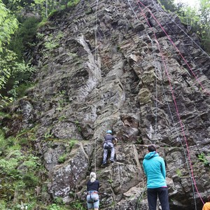 Třetí třída - lezení na skále