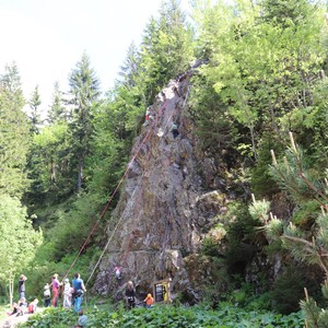 Družina - lezení na skále