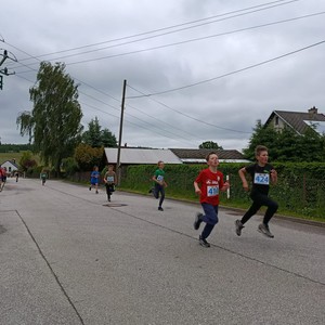 Běh Harteckou alejí