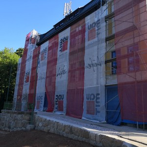 Realizace nové fasády, nová opěrná zeď
